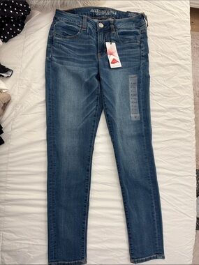 American Eagle Outfitters Medium Blue Skinny Jeans